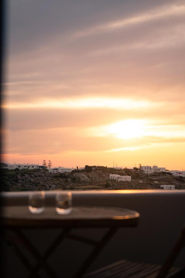 Ikies Of Mykonos